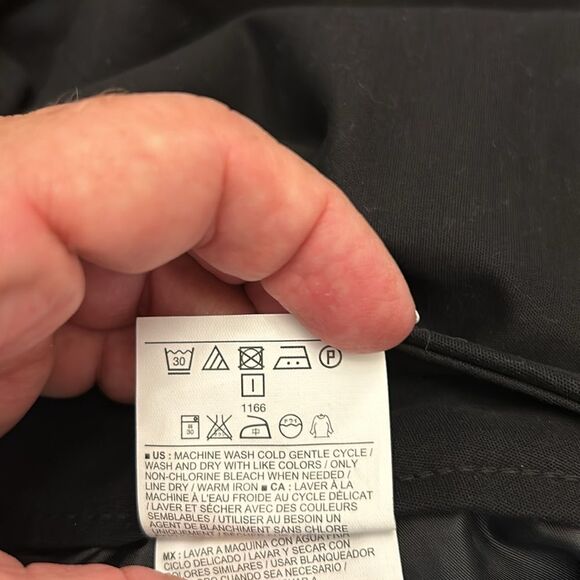 Old Navy black plus court regular cropped pants Size 12 New - Picture 10 of 10